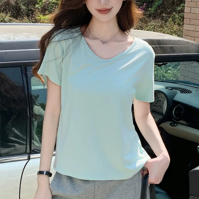 New Summer Women's Solid Color V-neck T-shirt Short-sleeved Loose Shirt Casual Simple Women's Basic Women's Look Slim Everything - Image 5